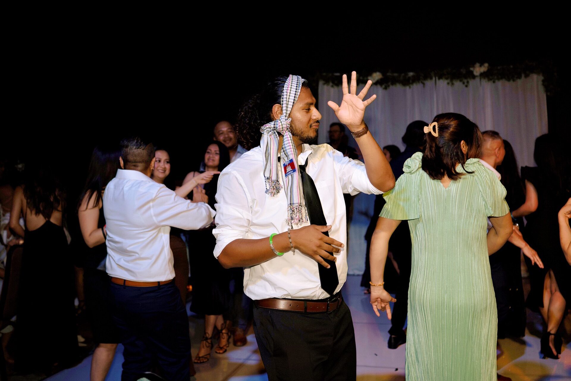 Family dancing at a San Francisco wedding